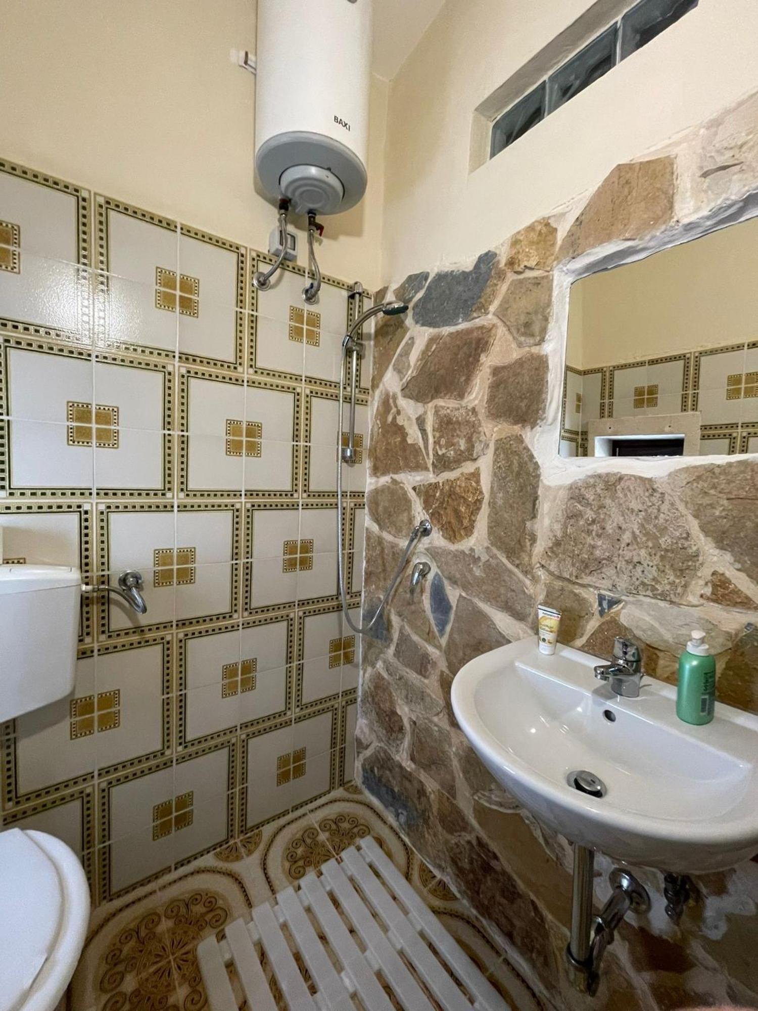Tenuta Cantore *